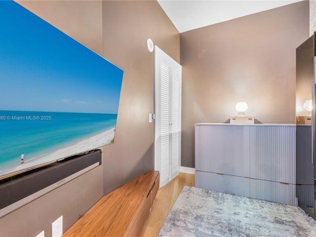 Продажа квартиры #1409 - фото 6056152