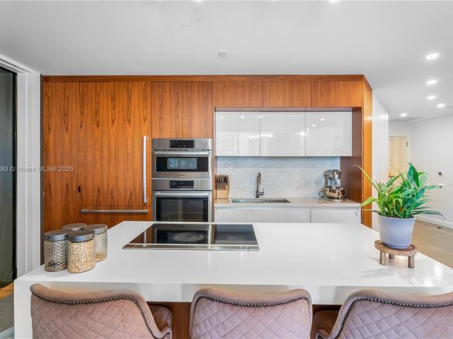 Продажа квартиры #1409 - фото 6056158