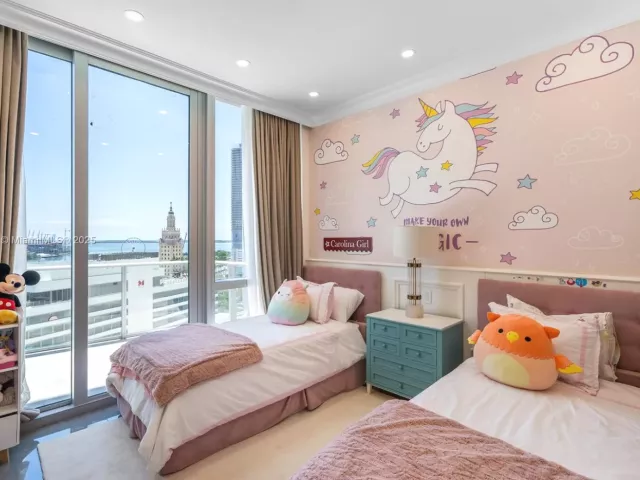 Продажа квартиры #1409 - фото 6056153