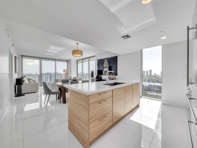 Продажа квартиры #2707 - фото 6060862