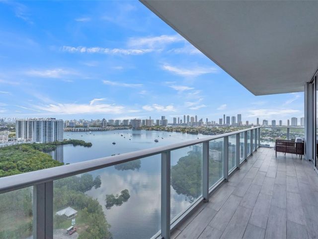 Продажа квартиры #2707 - фото 6060875