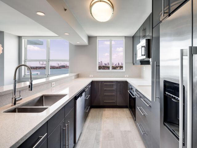 Продажа квартиры #701 - фото 6061161