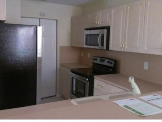 Дом в аренду по адресу 4905 N Harbor Isles Dr - фото 6054285