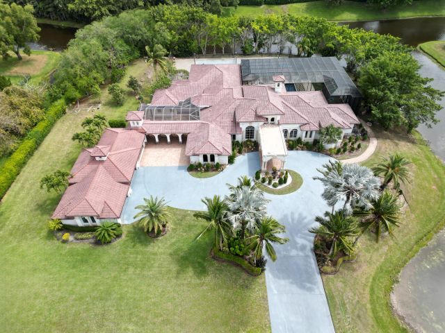 Дом в аренду по адресу 10058 El Caballo Court - фото 6057746