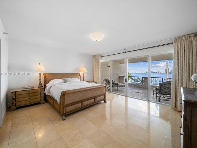 Продажа квартиры #5235 - фото 6060826