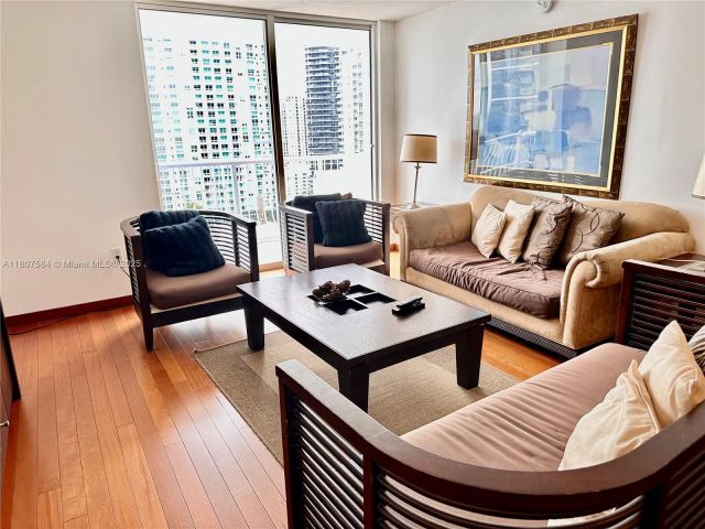 Квартира в аренду номер2824 - фото 6061204