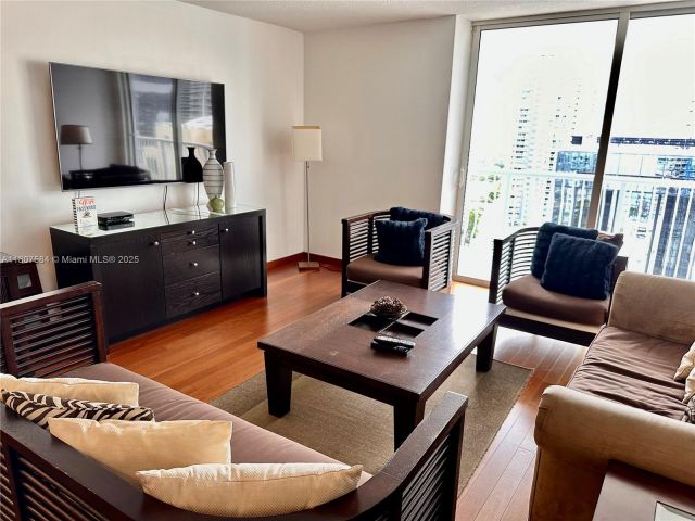 Квартира в аренду номер2824 - фото 6061206