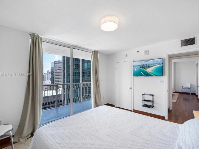 Квартира в аренду номер2824 - фото 6257161