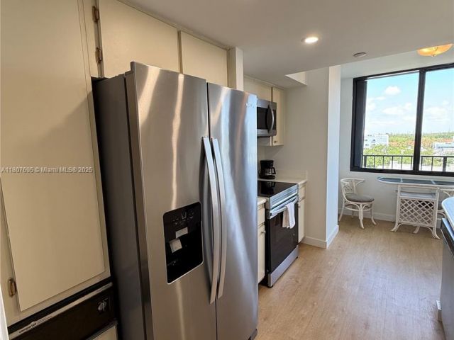 Квартира в аренду номер700 - фото 6077472