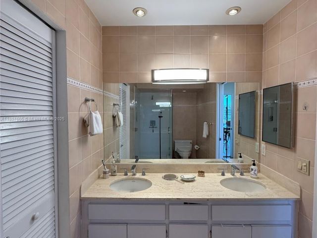 Квартира в аренду номер700 - фото 6077481