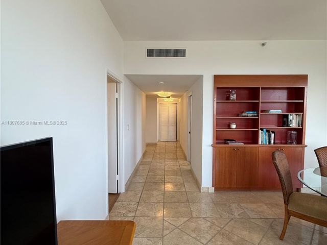 Квартира в аренду номер700 - фото 6077484