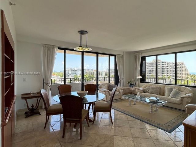 Квартира в аренду номер700 - фото 6077486