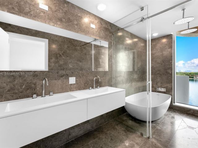 Продажа квартиры #7B - фото 6112048