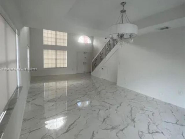 Продажа дома по адресу 16461 SW 100th Ter - фото 6077904