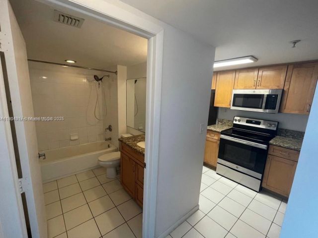 Продажа квартиры #1206 - фото 6061139