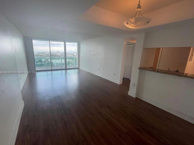 Продажа квартиры #1206 - фото 6061147