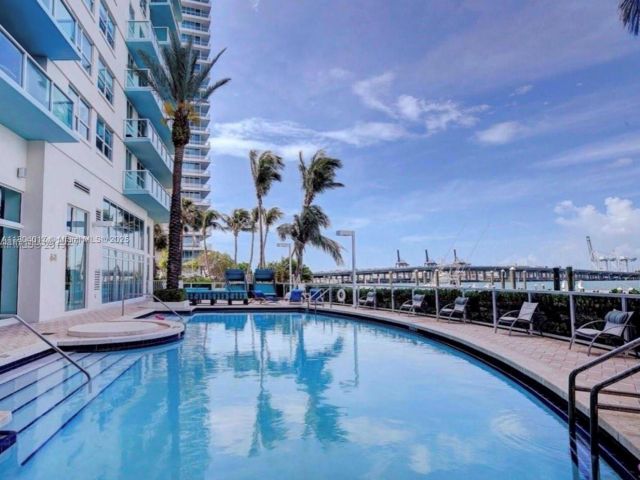 Продажа квартиры #1206 - фото 6061149