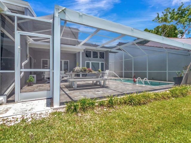 Продажа дома по адресу 7716 Cedarwood Circle - фото 6075190