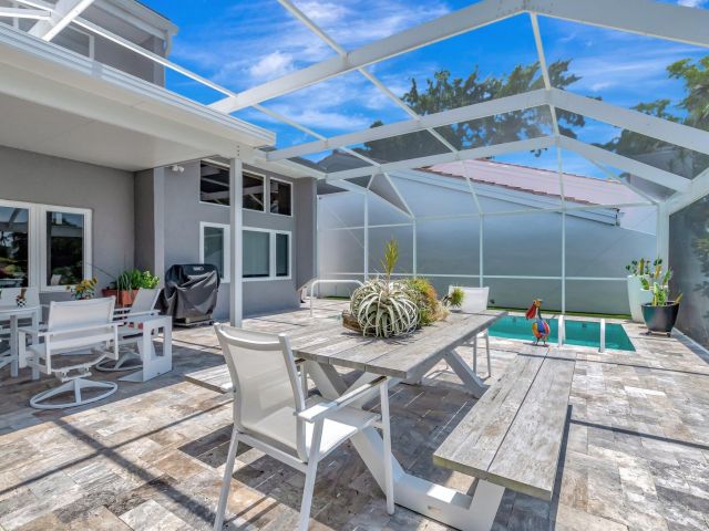 Продажа дома по адресу 7716 Cedarwood Circle - фото 6075192