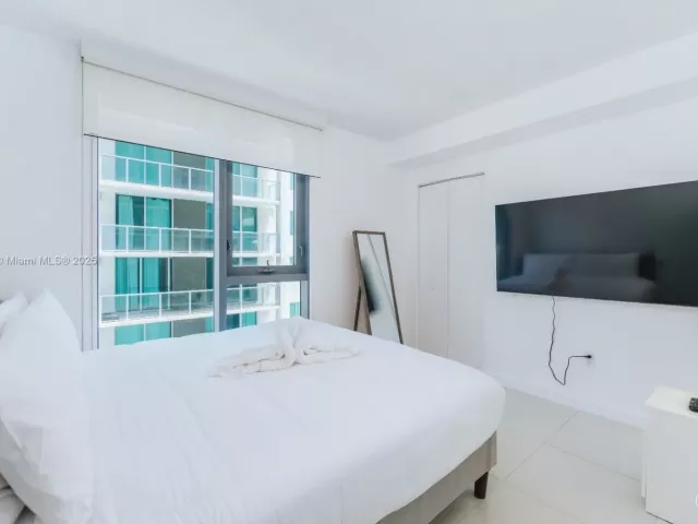 Продажа квартиры #2408 - фото 6061413