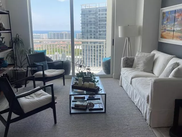 Квартира в аренду номер2305E - фото 6061344