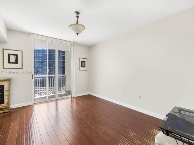 Продажа квартиры #1604E - фото 6065425