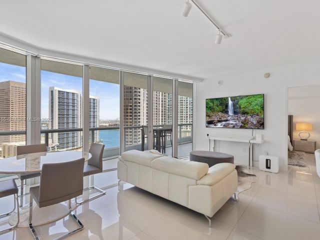 Продажа квартиры #2304 - фото 6120296