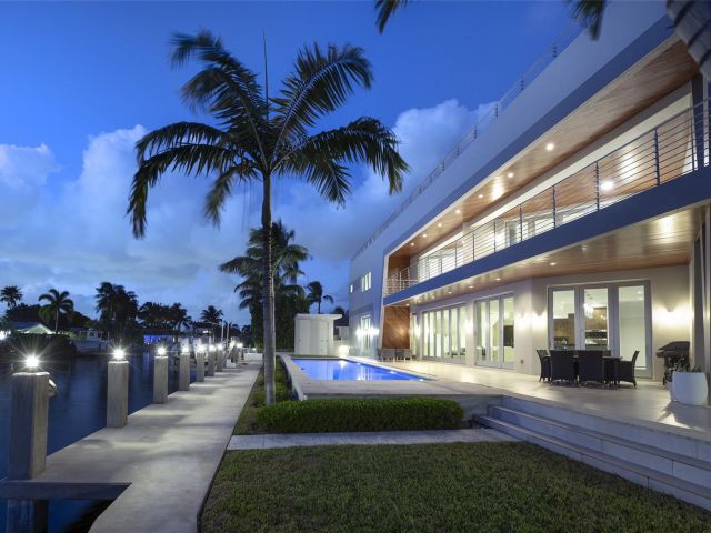 Дом в аренду по адресу 3300 NE 39th St - фото 6125052