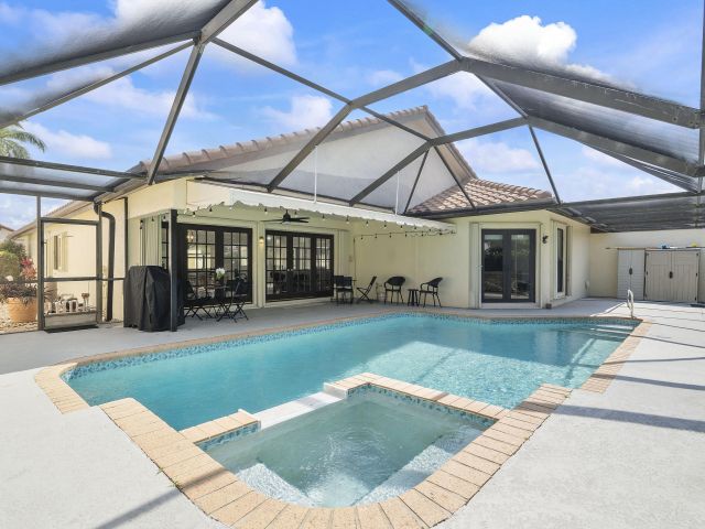 Продажа дома по адресу 22652 Esplanada Circle W - фото 6075041