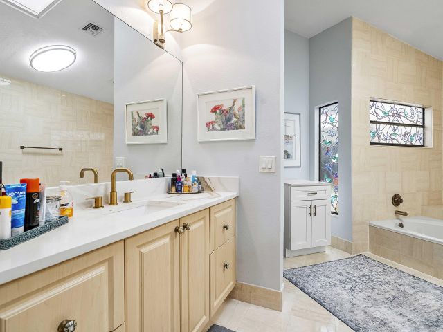 Продажа дома по адресу 22652 Esplanada Circle W - фото 6075047