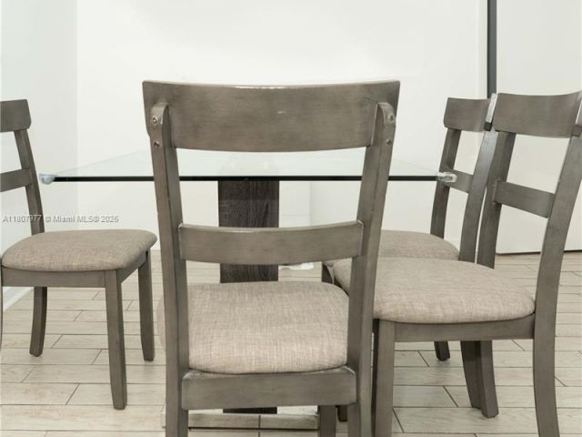 Продажа квартиры #1521 - фото 6065764