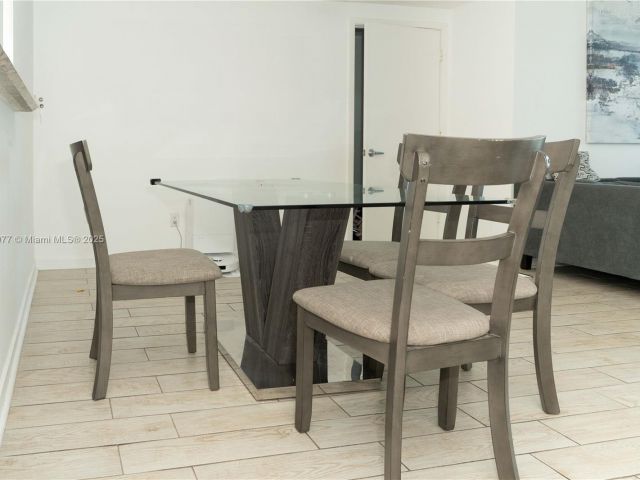 Продажа квартиры #1521 - фото 6065774