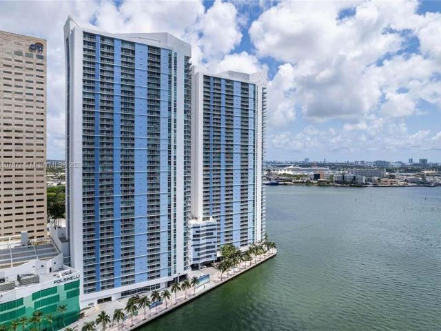 Продажа квартиры #1521 - фото 6065777