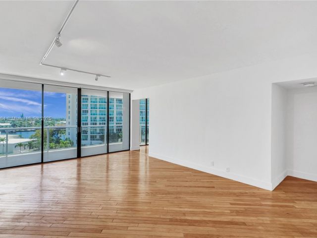 Квартира в аренду номер412 - фото 6064410