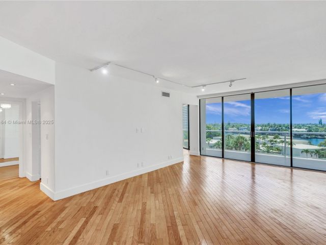 Квартира в аренду номер412 - фото 6064412