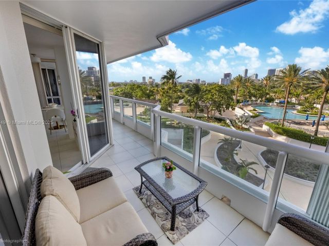 Продажа квартиры #701 - фото 6101470