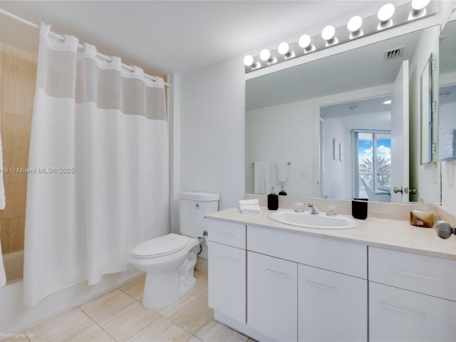 Продажа квартиры #701 - фото 6101471