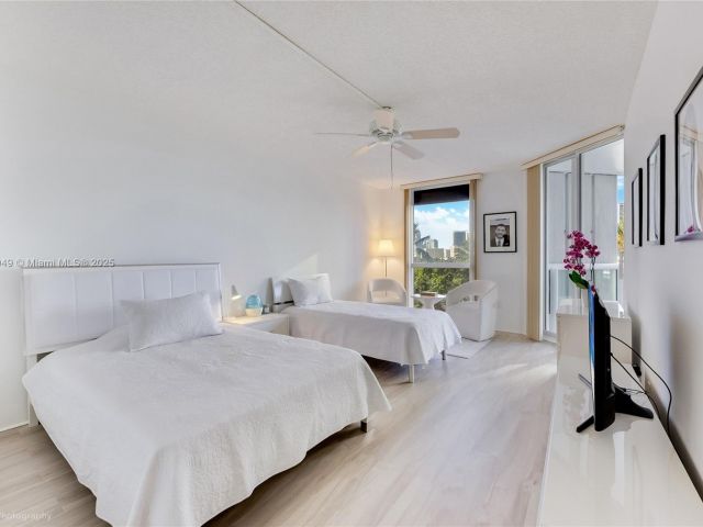 Продажа квартиры #701 - фото 6101478