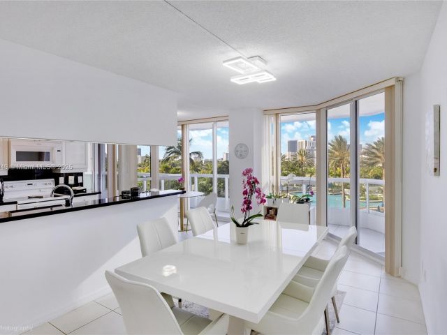 Продажа квартиры #701 - фото 6101484