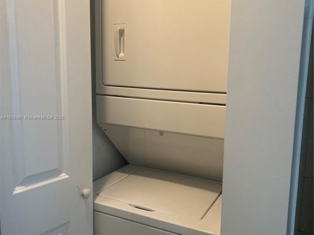 Продажа квартиры #1410 - фото 7436880