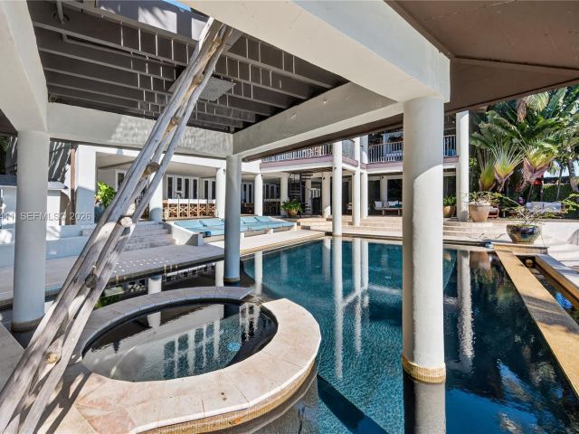 Продажа дома по адресу 14 W San Marino Dr - фото 7469434