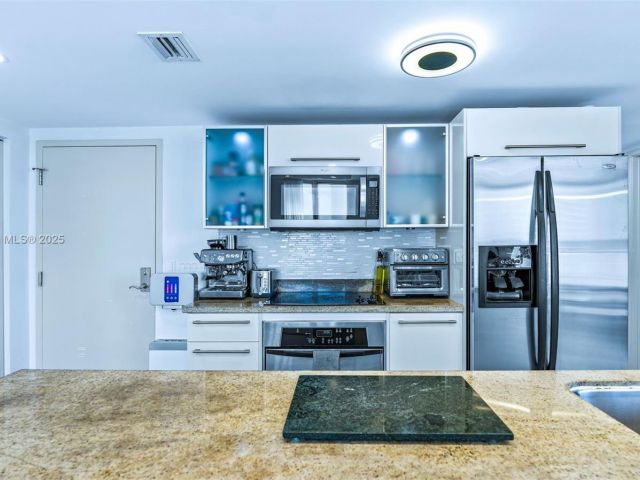 Продажа квартиры #2911 - фото 6070867