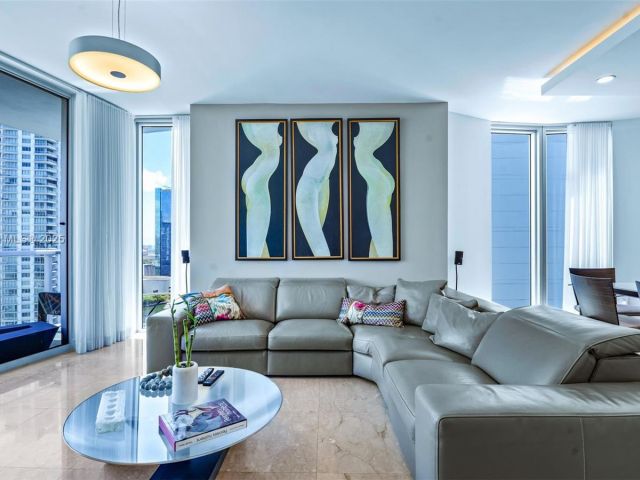 Продажа квартиры #2911 - фото 6070875