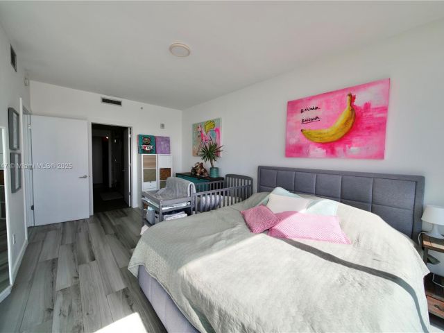 Продажа квартиры #1705 - фото 6068884