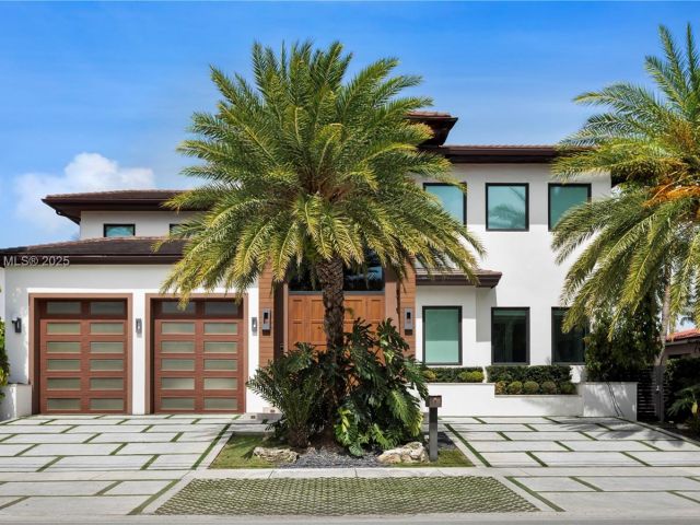 Продажа дома по адресу 12880 N Bayshore Dr - фото 6067354