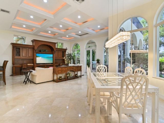 Дом в аренду по адресу 17665 Middlebrook Way - фото 6484148