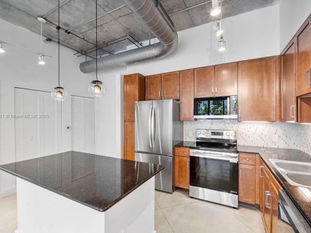 Продажа квартиры #2308 - фото 6069316