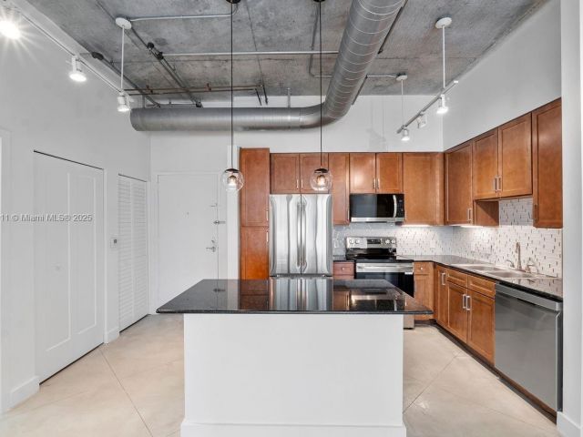 Продажа квартиры #2308 - фото 6069317