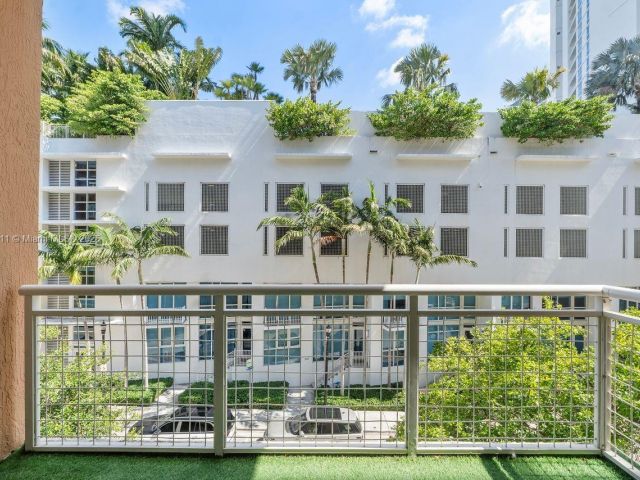 Продажа квартиры #2308 - фото 6069319