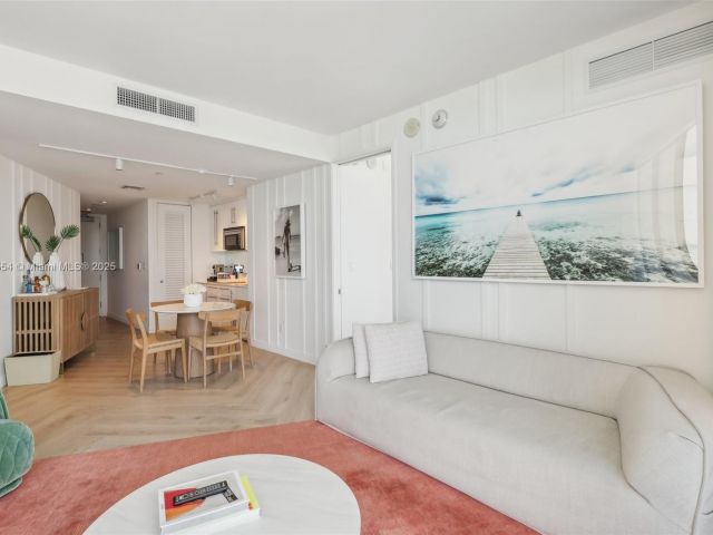 Продажа квартиры #1511 - фото 6070801